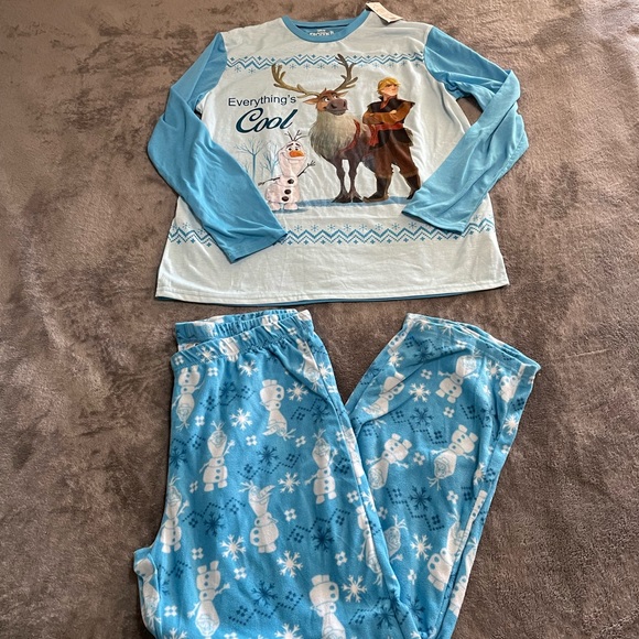 Disney Pants Disney Frozen Olaf Pajama Set Poshmark